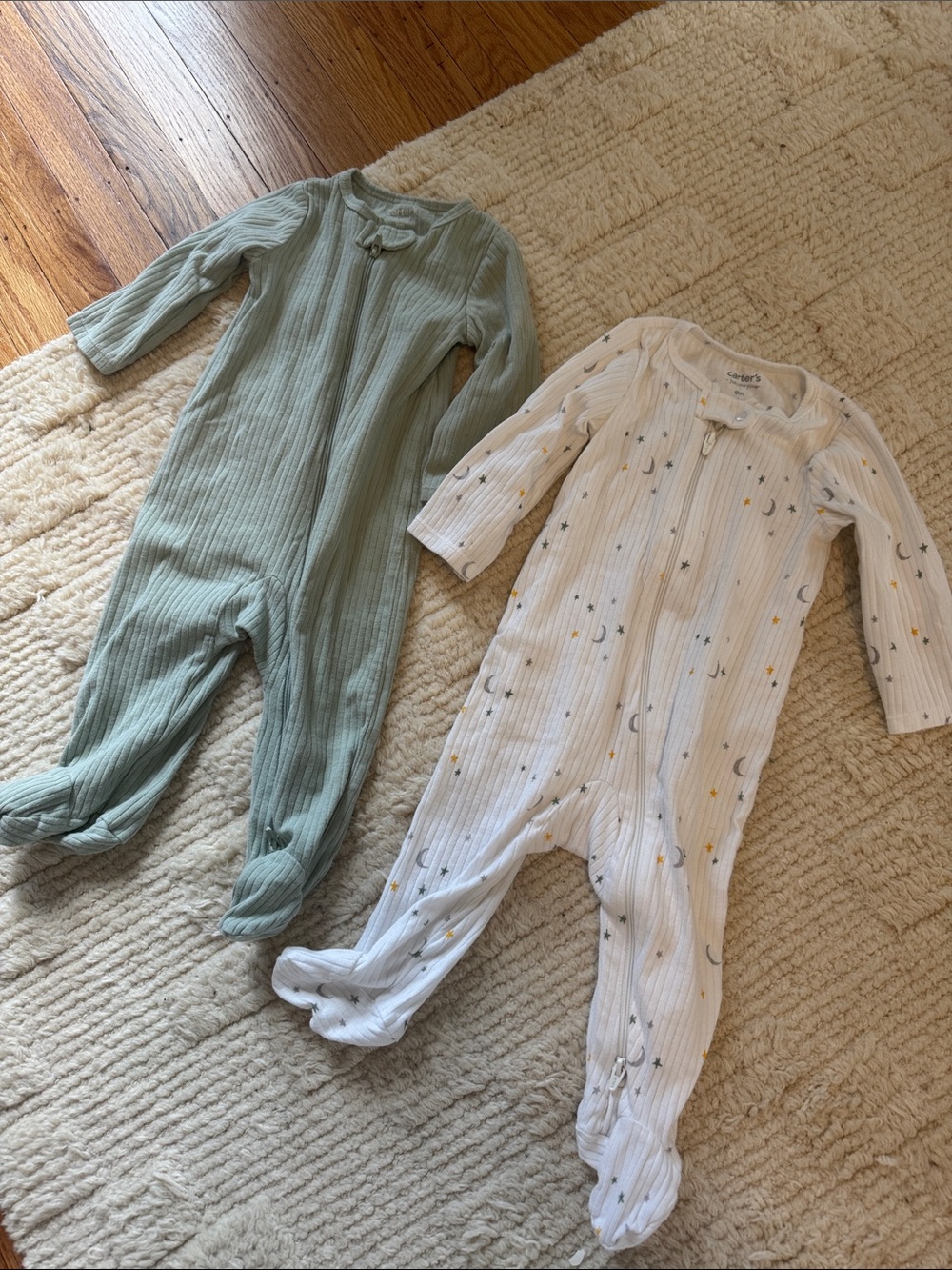 Carter's Set of 2 Ribbed Footed One-Piece Pajama (9M)